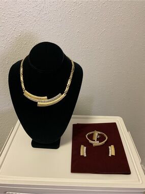 Gold-Tone Pave Curved Bar Necklace Set — Gold